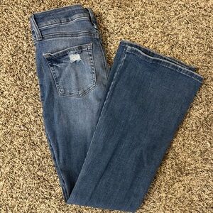 Flare jeans with holes